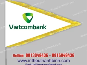 Cờ du lịch dẫn đoàn 12