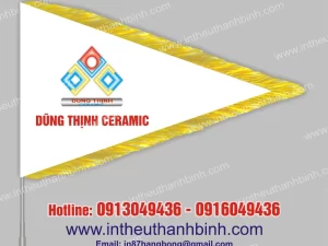 Cờ du lịch dẫn đoàn 8