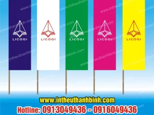 Cờ phướn nhiều màu