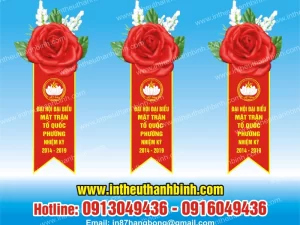 Hoa cài áo hội nghị